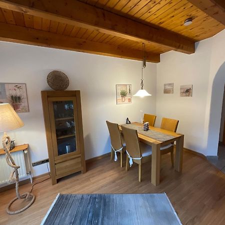 Ferienhaus Henny: 6 Geh-Minuten Vom Hafen. Privater Garten Jemgum Екстериор снимка